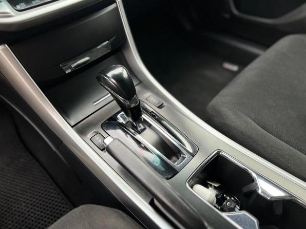 Honda Accord IX с пробегом 2013 года, цена 1 570 000 рублей, 181340 км, седан, Автокод Объявления
