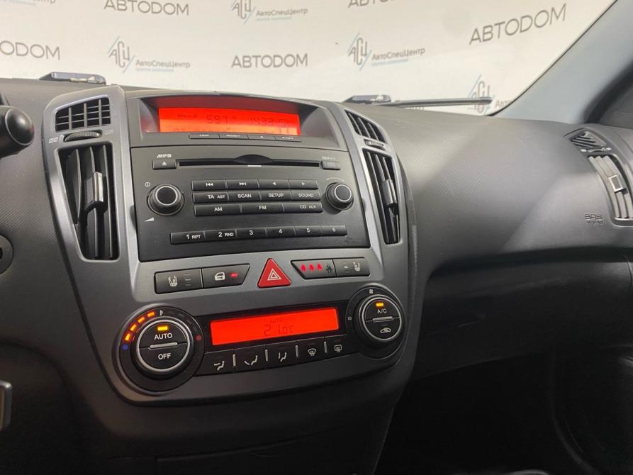 Kia Ceed I Москва  - изображение 11