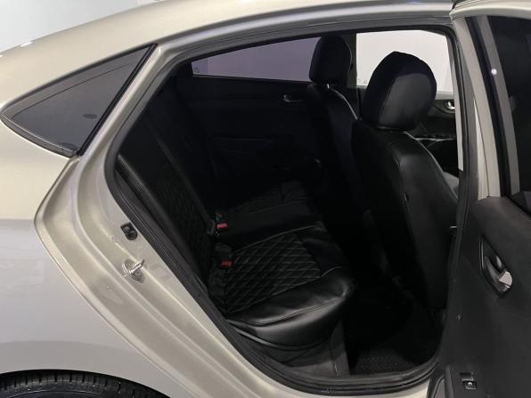 Hyundai Solaris II с пробегом 2019 года, цена 1 150 000 рублей, 140699 км, седан, Автокод Объявления