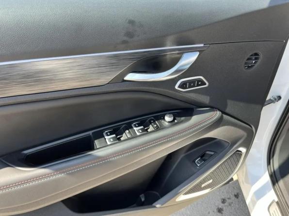 Geely Tugella I Рестайлинг с пробегом 2023 года, цена 2 800 000 рублей, 52534 км, внедорожник, Автокод Объявления