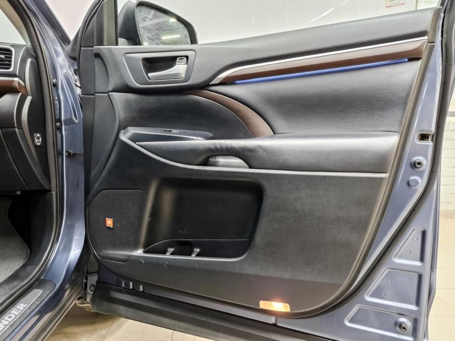 Toyota Highlander III (XU50) Москва  - изображение 23