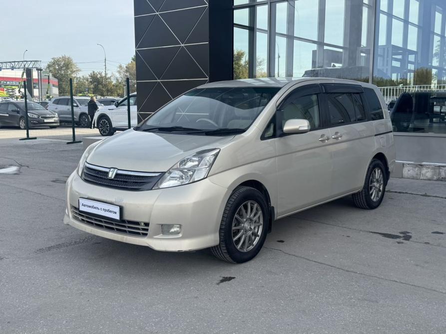 Toyota ISis I Рестайлинг Новосибирск  - изображение 1