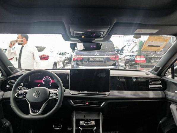 Volkswagen Tiguan III (China Market) с пробегом 2025 года, цена 4 950 000 рублей, 20 км, внедорожник, Автокод Объявления