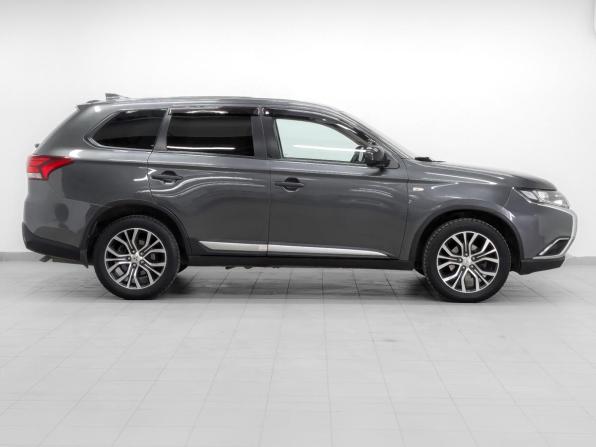 Mitsubishi Outlander III Рестайлинг 2 с пробегом 2018 года, цена 1 820 000 рублей, 150501 км, внедорожник, Автокод Объявления