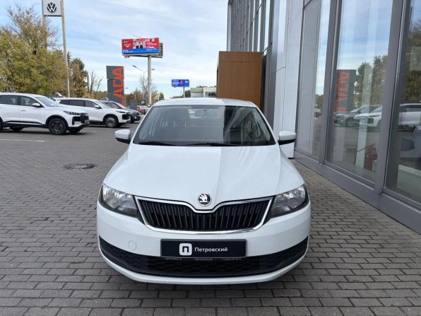 Skoda Rapid I Рестайлинг с пробегом 2018 года, цена 1 010 000 рублей, 106219 км, лифтбек, Автокод Объявления