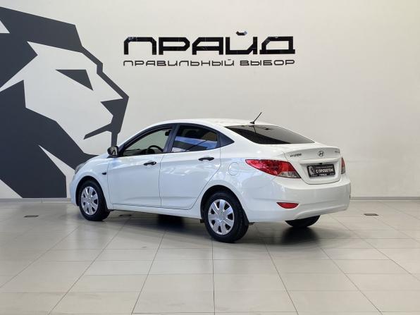 Hyundai Solaris I с пробегом 2012 года, цена 779 900 рублей, 186000 км, седан, Автокод Объявления