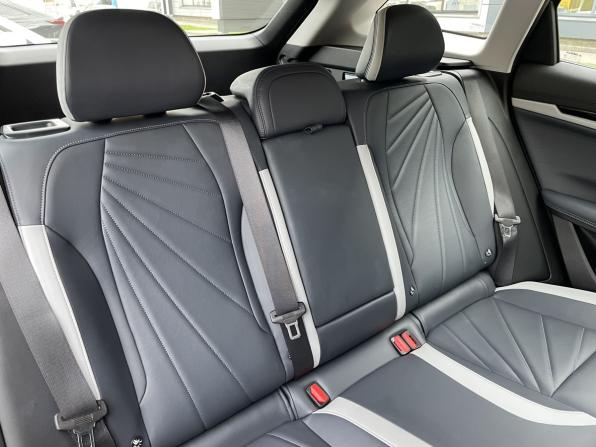 Geely Atlas II с пробегом 2024 года, цена 3 050 000 рублей, 31500 км, внедорожник, Автокод Объявления