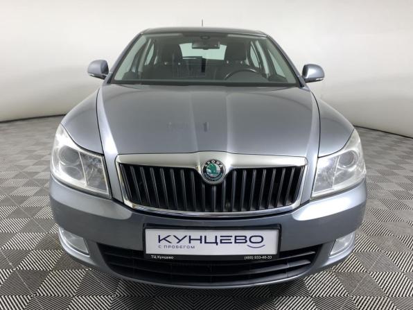Skoda Octavia II (A5) Рестайлинг с пробегом 2013 года, цена 865 000 рублей, 216310 км, лифтбек, Автокод Объявления