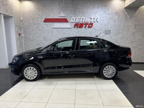 Volkswagen Polo V Рестайлинг с пробегом 2018 года, цена 1 325 000 рублей, 96269 км, седан, Автокод Объявления