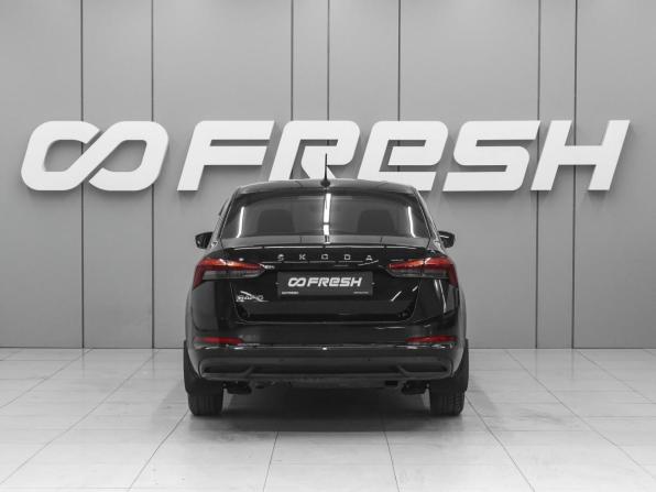 Skoda Rapid II с пробегом 2021 года, цена 1 889 000 рублей, 42631 км, лифтбек, Автокод Объявления