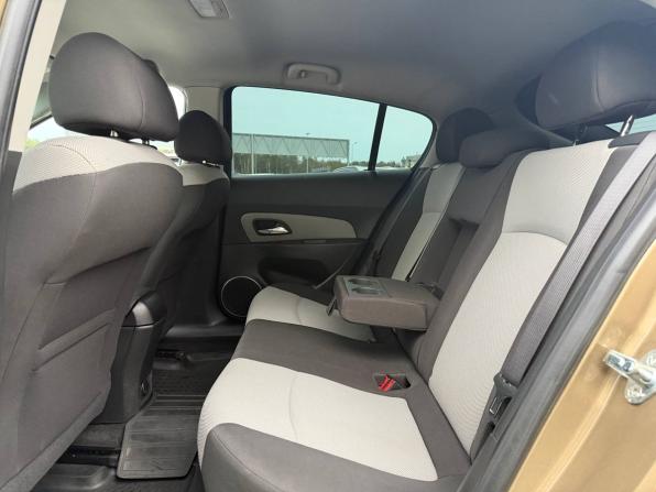 Chevrolet Cruze I Рестайлинг с пробегом 2013 года, цена 635 000 рублей, 212000 км, хэтчбек, Автокод Объявления