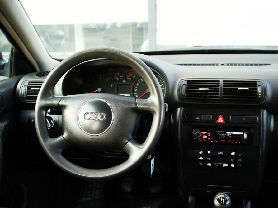 Audi A3 I (8L) Рестайлинг Екатеринбург  - изображение 17