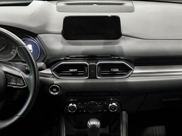 Mazda CX-5 II с пробегом 2017 года, цена 2 890 000 рублей, 66033 км, внедорожник, Автокод Объявления