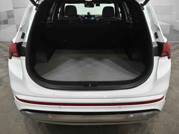 Hyundai Santa Fe IV Рестайлинг с пробегом 2021 года, цена 3 450 000 рублей, 124049 км, внедорожник, Автокод Объявления