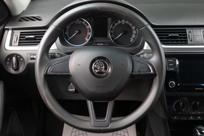 Skoda Rapid I Рестайлинг с пробегом 2019 года, цена 1 299 000 рублей, 119000 км, лифтбек, Автокод Объявления
