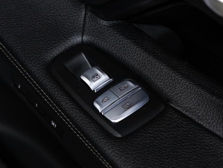 BMW 7 серии VI (G11/G12) Рестайлинг Санкт-Петербург  - изображение 30