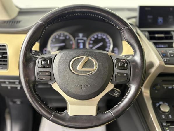 Lexus NX I с пробегом 2016 года, цена 3 029 900 рублей, 101277 км, внедорожник, Автокод Объявления