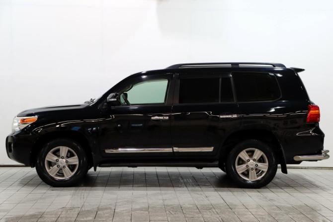Toyota Land Cruiser 200 Series Рестайлинг 1 с пробегом 2012 года, цена 3 450 000 рублей, 338690 км, внедорожник, Автокод Объявления