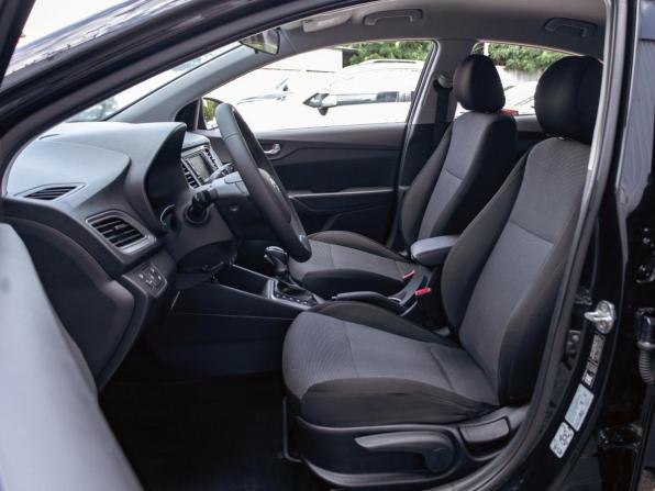 Hyundai Solaris II с пробегом 2019 года, цена 1 265 000 рублей, 153000 км, седан, Автокод Объявления