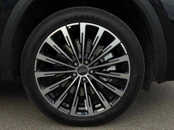 Geely Monjaro I Рестайлинг 2 (China Market) с пробегом 2026 года, цена 4 200 000 рублей, 25 км, внедорожник, Автокод Объявления