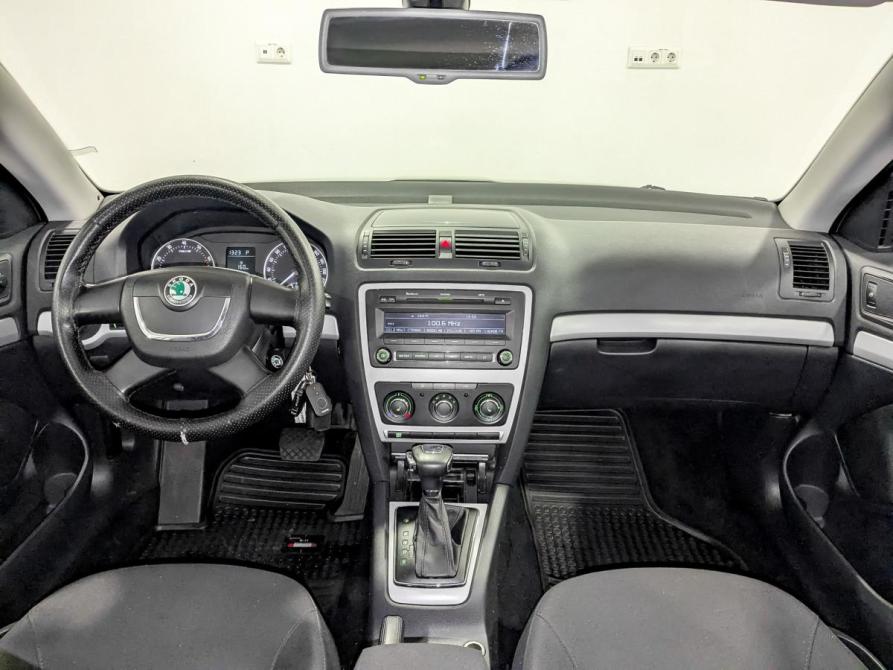 Skoda Octavia II (A5) Рестайлинг Москва  - изображение 14