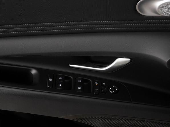 Hyundai Elantra VII (CN7) с пробегом 2023 года, цена 2 148 000 рублей, 28000 км, седан, Автокод Объявления