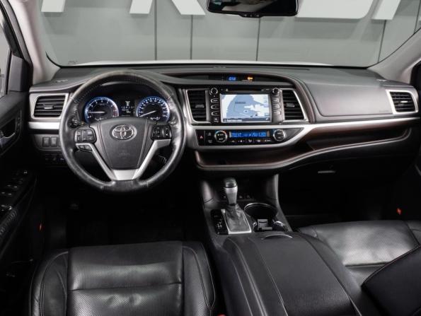 Toyota Highlander III (XU50) с пробегом 2014 года, цена 2 999 000 рублей, 197970 км, внедорожник, Автокод Объявления