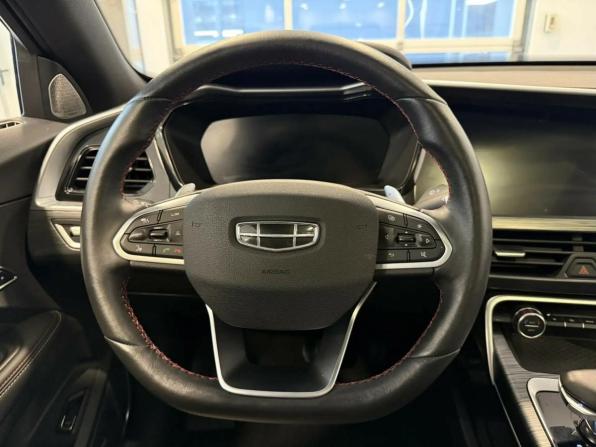 Geely Tugella I Рестайлинг с пробегом 2023 года, цена 2 980 000 рублей, 29779 км, внедорожник, Автокод Объявления