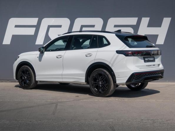 Volkswagen Tiguan III (China Market) с пробегом 2026 года, цена 4 880 000 рублей, 36 км, внедорожник, Автокод Объявления