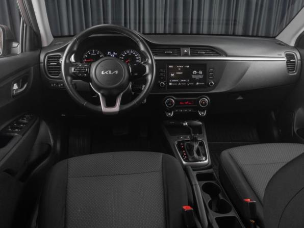 Kia Rio IV Рестайлинг с пробегом 2021 года, цена 1 719 000 рублей, 89789 км, седан, Автокод Объявления