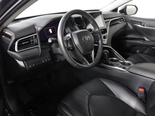 Toyota Camry VIII (XV70) Рестайлинг с пробегом 2023 года, цена 3 800 000 рублей, 58161 км, седан, Автокод Объявления