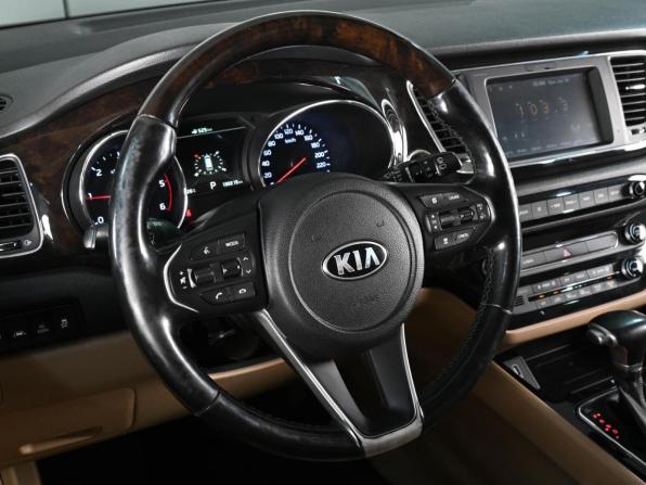 Kia Carnival III с пробегом 2019 года, цена 3 399 000 рублей, 130215 км, минивэн, Автокод Объявления