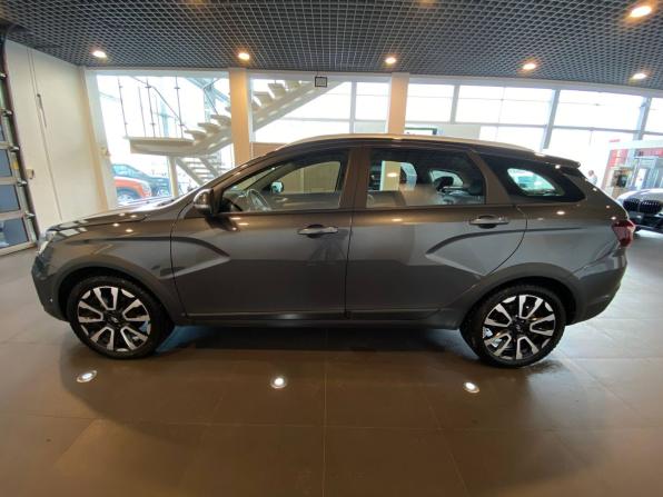 Lada (ВАЗ) Vesta I Рестайлинг (NG) с пробегом 2024 года, цена 1 665 000 рублей, 7724 км, универсал, Автокод Объявления