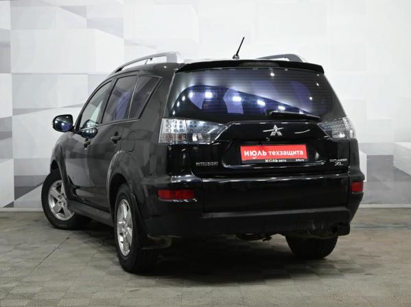 Mitsubishi Outlander II Рестайлинг с пробегом 2010 года, цена 950 000 рублей, 170608 км, внедорожник, Автокод Объявления