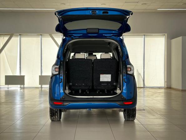 Toyota Sienta II с пробегом 2018 года, цена 1 515 000 рублей, 142210 км, минивэн, Автокод Объявления