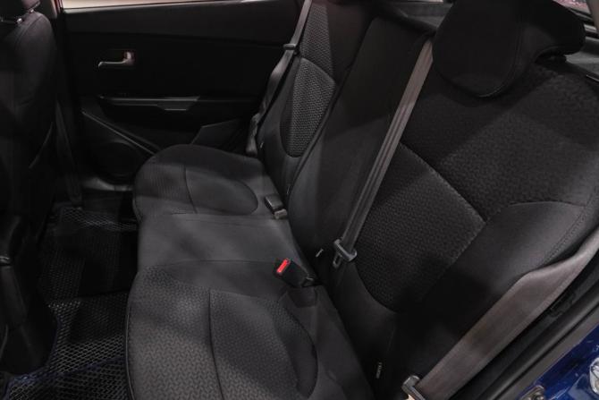 Kia Rio III с пробегом 2015 года, цена 1 049 000 рублей, 140000 км, хэтчбек, Автокод Объявления
