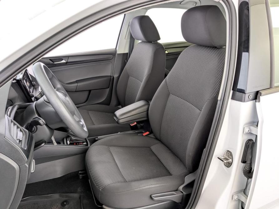 Volkswagen Polo VI Москва  - изображение 20