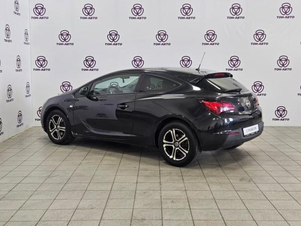 Opel Astra J Рестайлинг с пробегом 2012 года, цена 731 000 рублей, 166809 км, хэтчбек, Автокод Объявления