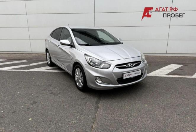 Hyundai Solaris I с пробегом 2011 года, цена 790 000 рублей, 182540 км, седан, Автокод Объявления