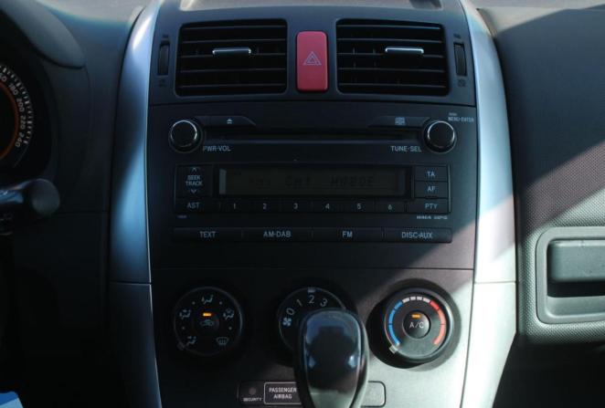 Toyota Auris I Рестайлинг с пробегом 2011 года, цена 1 080 000 рублей, 125159 км, хэтчбек, Автокод Объявления