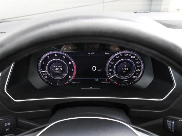 Volkswagen Tiguan II с пробегом 2017 года, цена 2 198 000 рублей, 182000 км, внедорожник, Автокод Объявления