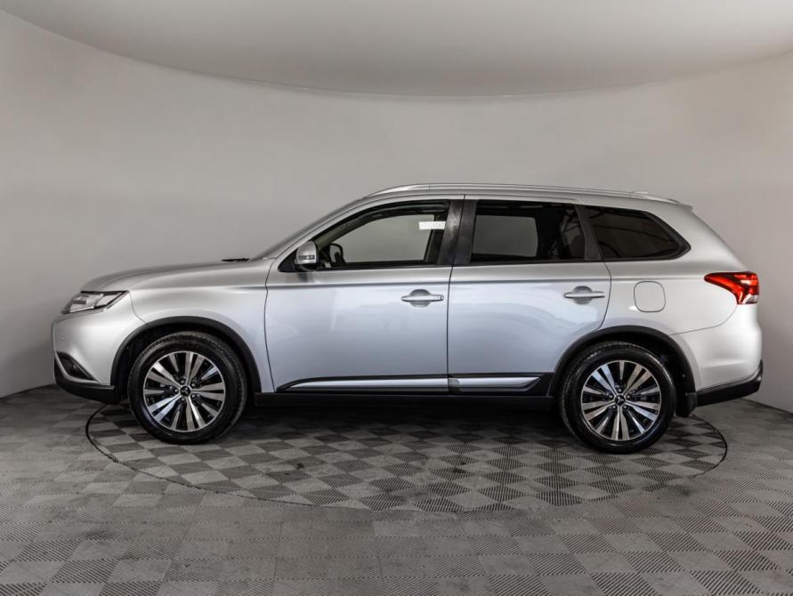 Mitsubishi Outlander III Рестайлинг 3 Санкт-Петербург  - изображение 9