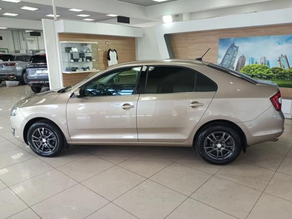 Skoda Rapid I Рестайлинг с пробегом 2018 года, цена 1 099 000 рублей, 187546 км, лифтбек, Автокод Объявления