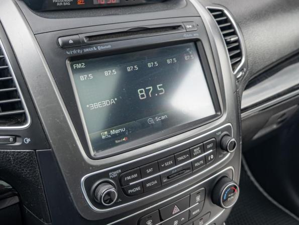 Kia Sorento II Рестайлинг с пробегом 2014 года, цена 1 579 000 рублей, 239906 км, внедорожник, Автокод Объявления