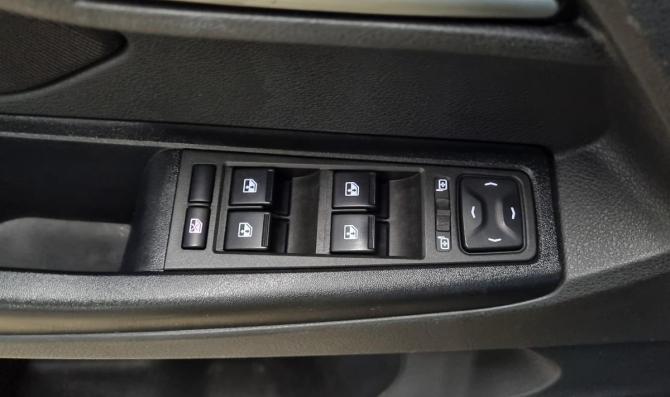 Lada (ВАЗ) Vesta I с пробегом 2021 года, цена 1 035 000 рублей, 92918 км, седан, Автокод Объявления