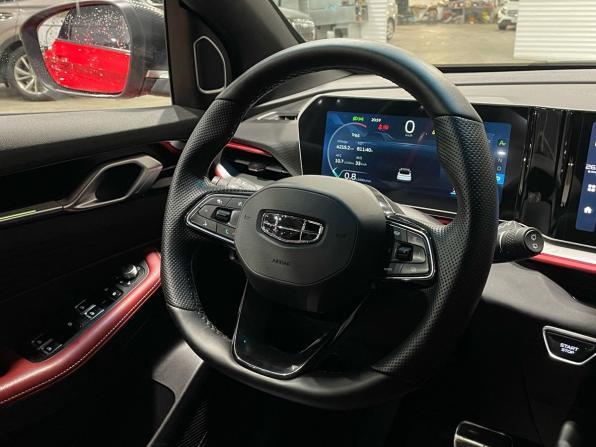 Geely Coolray I Рестайлинг с пробегом 2024 года, цена 1 650 000 рублей, 95318 км, внедорожник, Автокод Объявления
