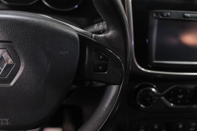 Renault Sandero II с пробегом 2015 года, цена 899 000 рублей, 150000 км, хэтчбек, Автокод Объявления