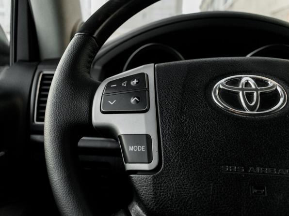 Toyota Land Cruiser 200 Series Рестайлинг 1 с пробегом 2012 года, цена 3 490 000 рублей, 196928 км, внедорожник, Автокод Объявления