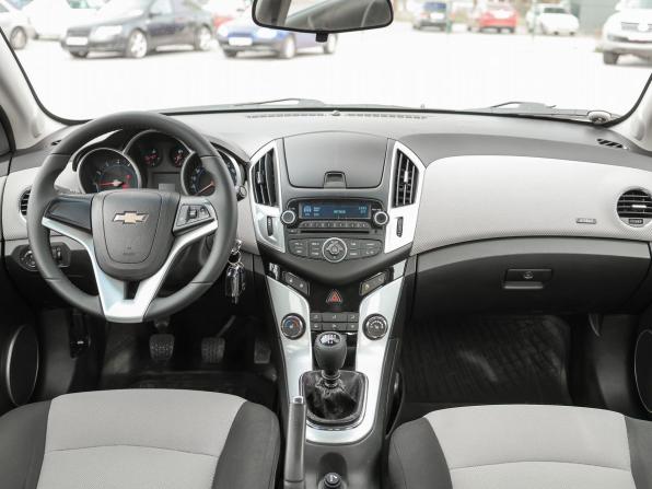 Chevrolet Cruze I Рестайлинг с пробегом 2013 года, цена 859 000 рублей, 98348 км, седан, Автокод Объявления