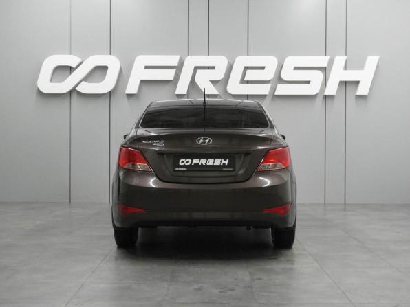 Hyundai Solaris I Рестайлинг с пробегом 2016 года, цена 999 000 рублей, 160889 км, седан, Автокод Объявления